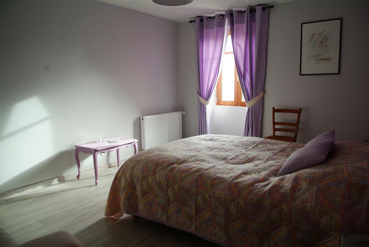 Domaine Des Aloets Bed & Breakfast Moire Phòng bức ảnh